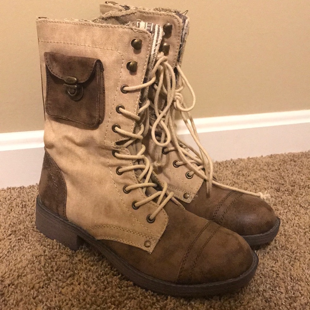 Roxy Combat Boots-WORN ONCE-GREAT CONDITION